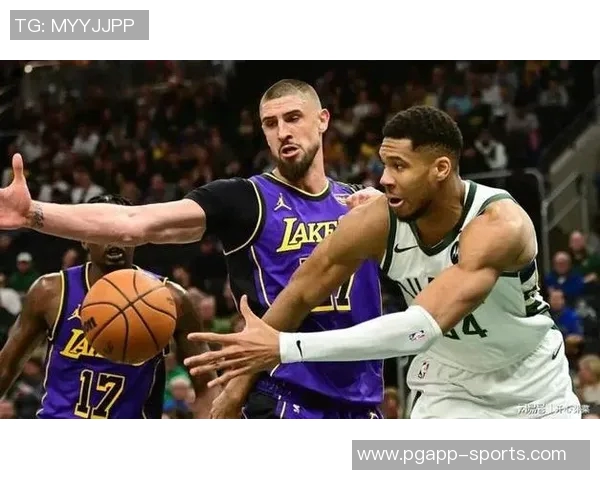 字母哥未来去向分析留队和尼克斯概率相同均为29 字母哥未来去向分析留队和尼克斯概率相同均为29