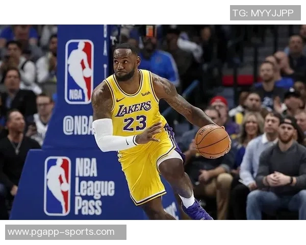 詹姆斯复出后快攻表现优异场均得分超越字母哥成为联盟之最 詹姆斯复出后快攻表现优异场均得分超越字母哥成为联盟之最