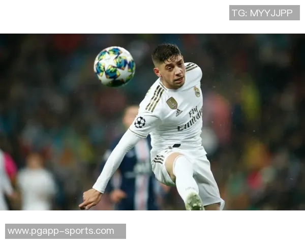 欧冠最佳阵容揭晓姆巴佩维尼修斯热苏斯领衔出战